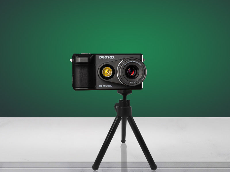 Free your hands with Duovox Mate Tripod Compatibility